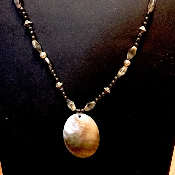 Home Made Jewelry - Gorgeous Abalone & Agate Necklace